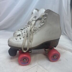 VTG WOMANS WHITE RIEDELL OUTDOOR ROLLER SKATES SIZE 7 WITH Radar Zen WHEELS